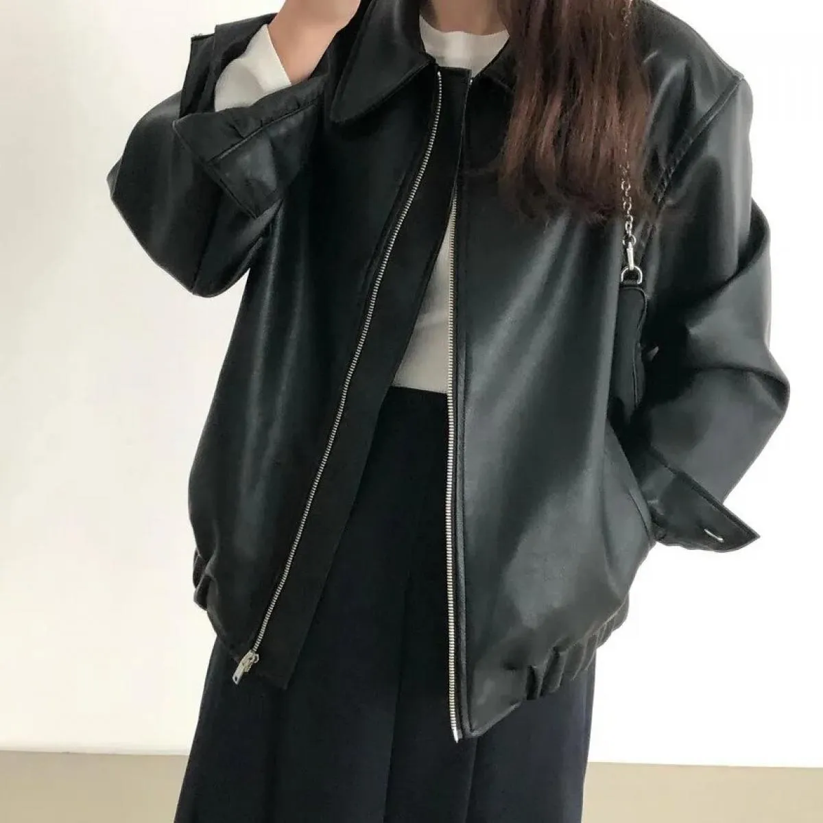 Chic Autunno Personalità Bello Risvolto Design con Cerniera Allentato Casual Manica Lunga Giacca da Moto Cappotto in Pelle da Do