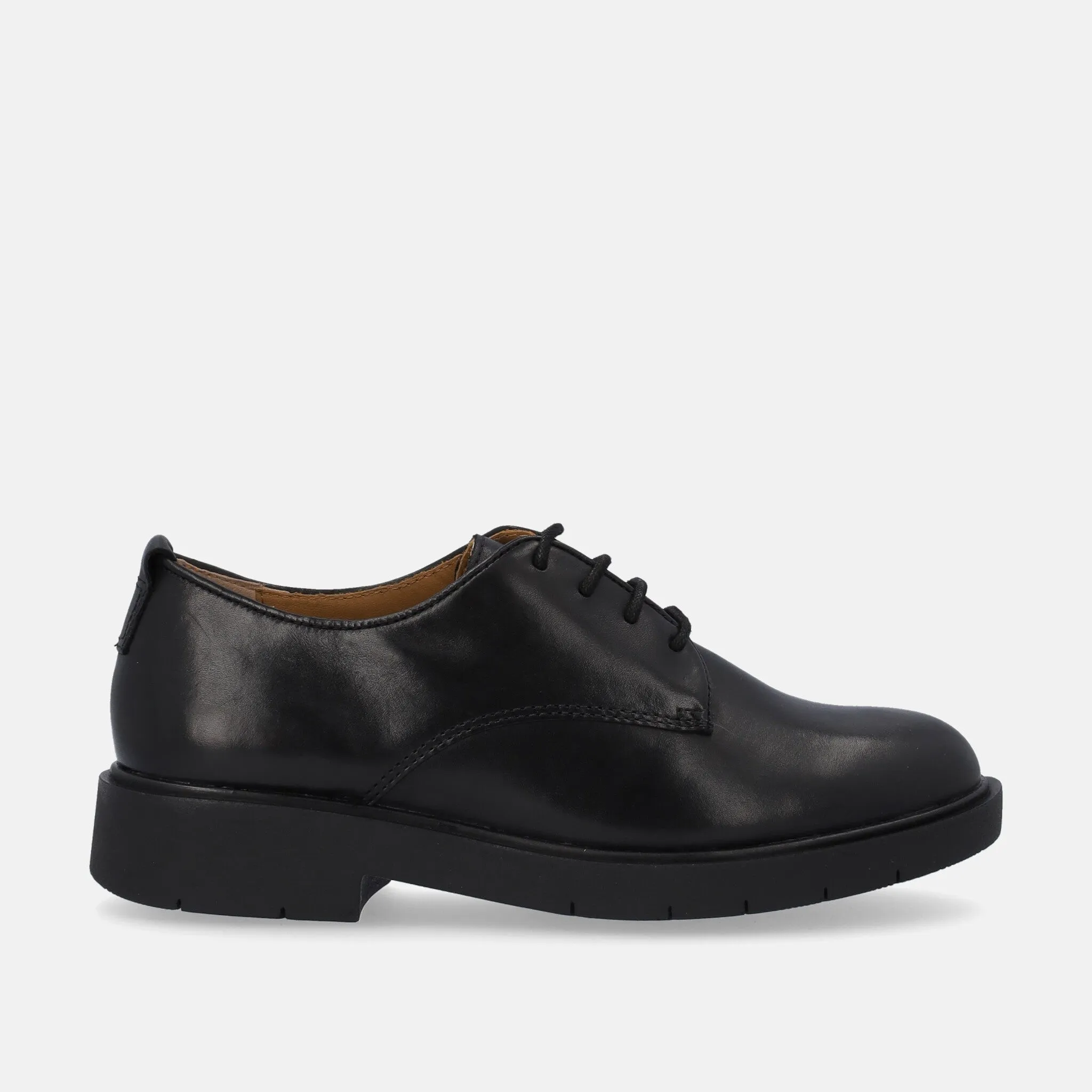 GEOX SCARPA STRINGATA
