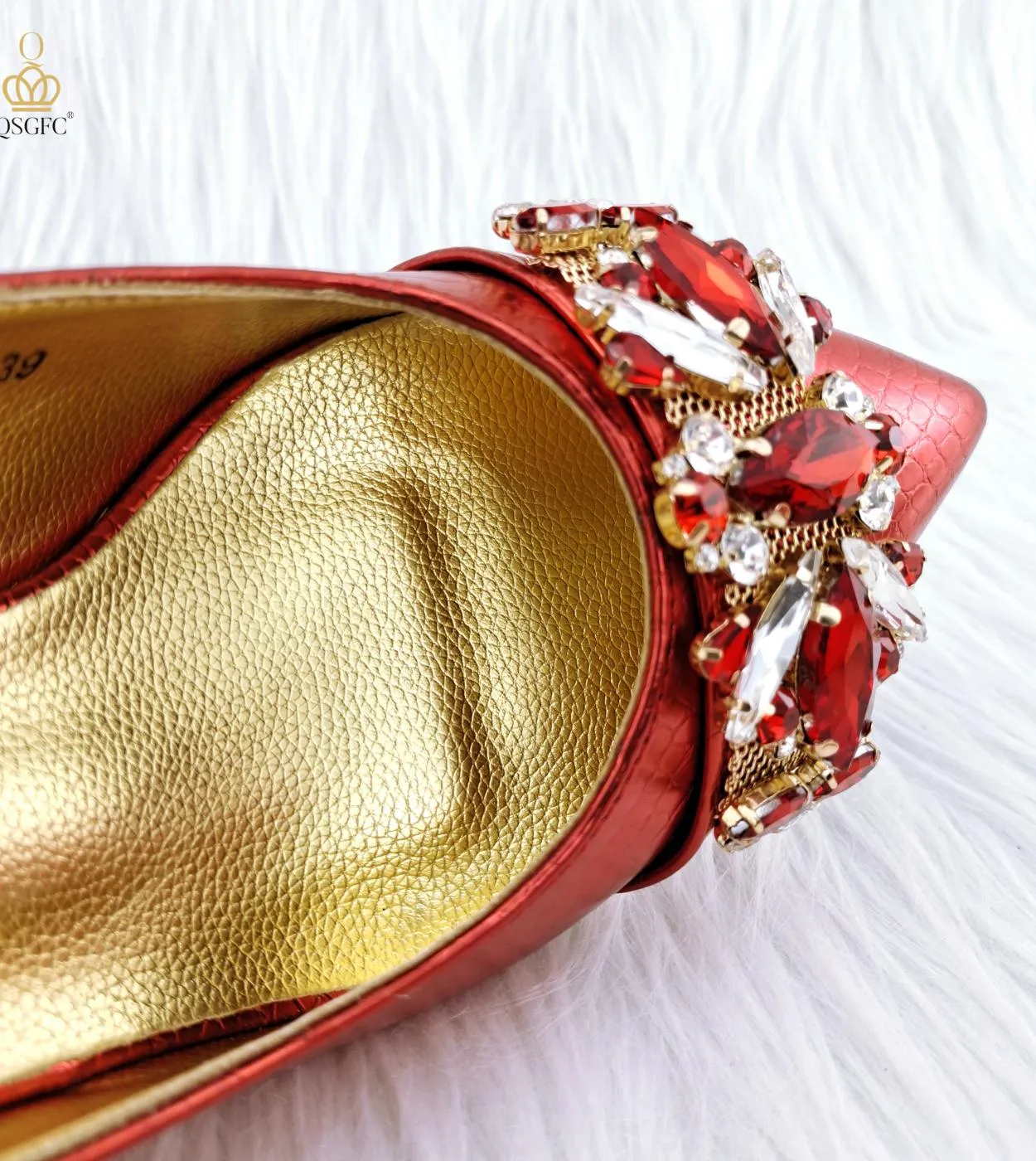 Qsgfc Scarpe e borsa da donna di design di fascia alta Scarpe classiche nobili abbinate Borsa per scarpe stile borsa solida Gran