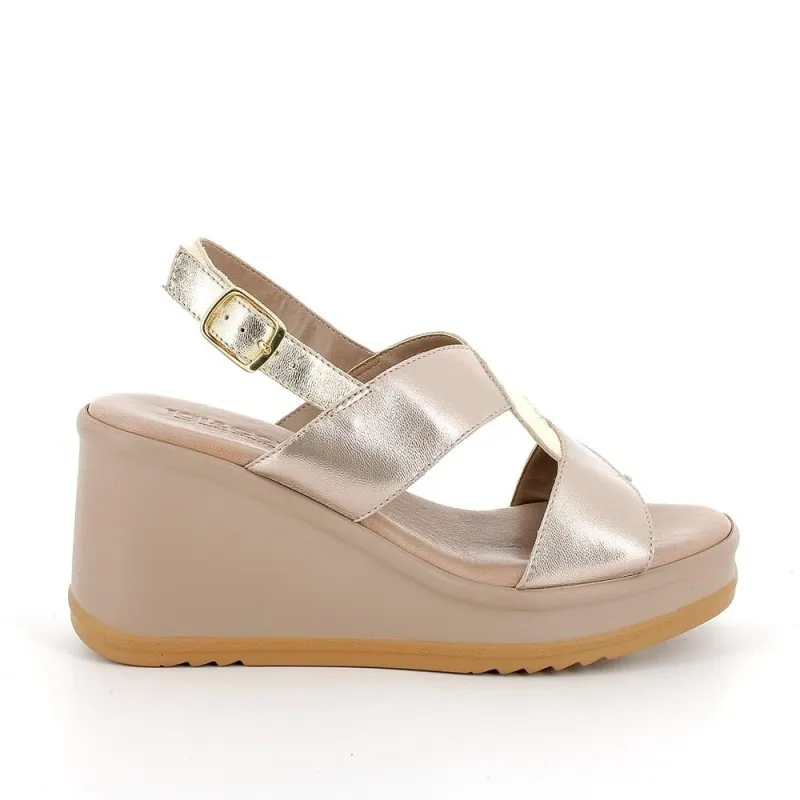 SANDALI CON ZEPPA DONNA IN PELLE LAMINATA IGI&CO