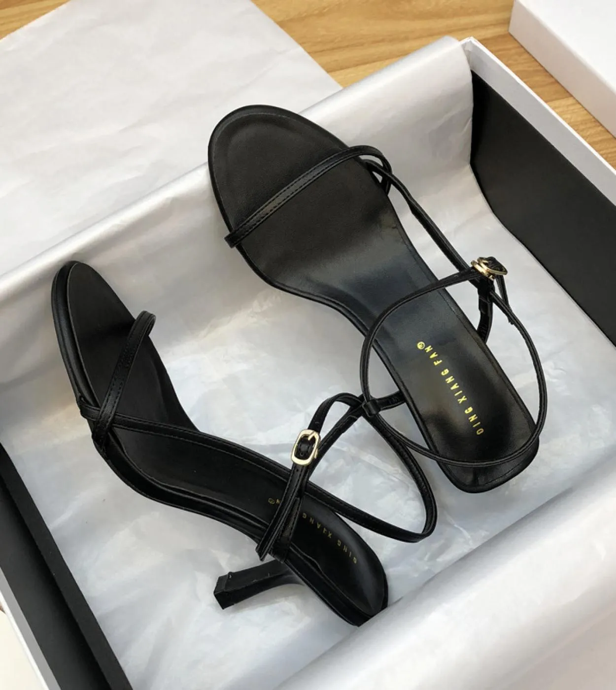 Scarpe da donna eleganti per tacchi Tacchi Sandali da donna Estate 2023 Scarpe da donna open toe Spedizione gratuita Nero Blu Bi