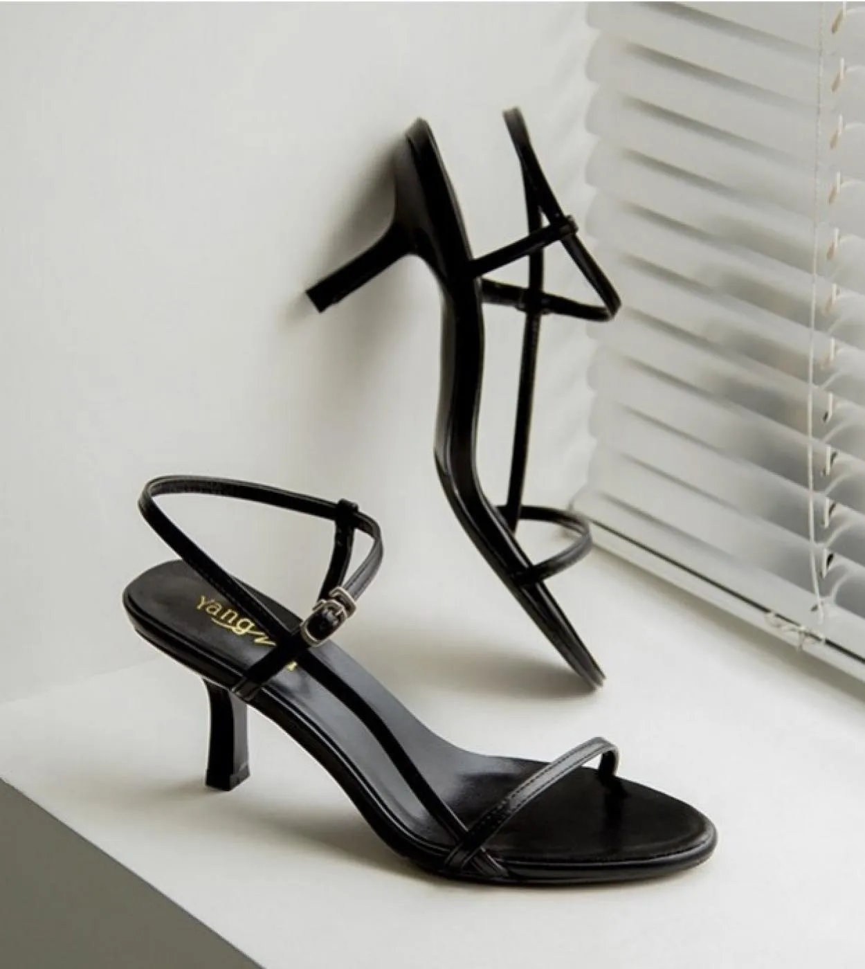 Scarpe da donna eleganti per tacchi Tacchi Sandali da donna Estate 2023 Scarpe da donna open toe Spedizione gratuita Nero Blu Bi