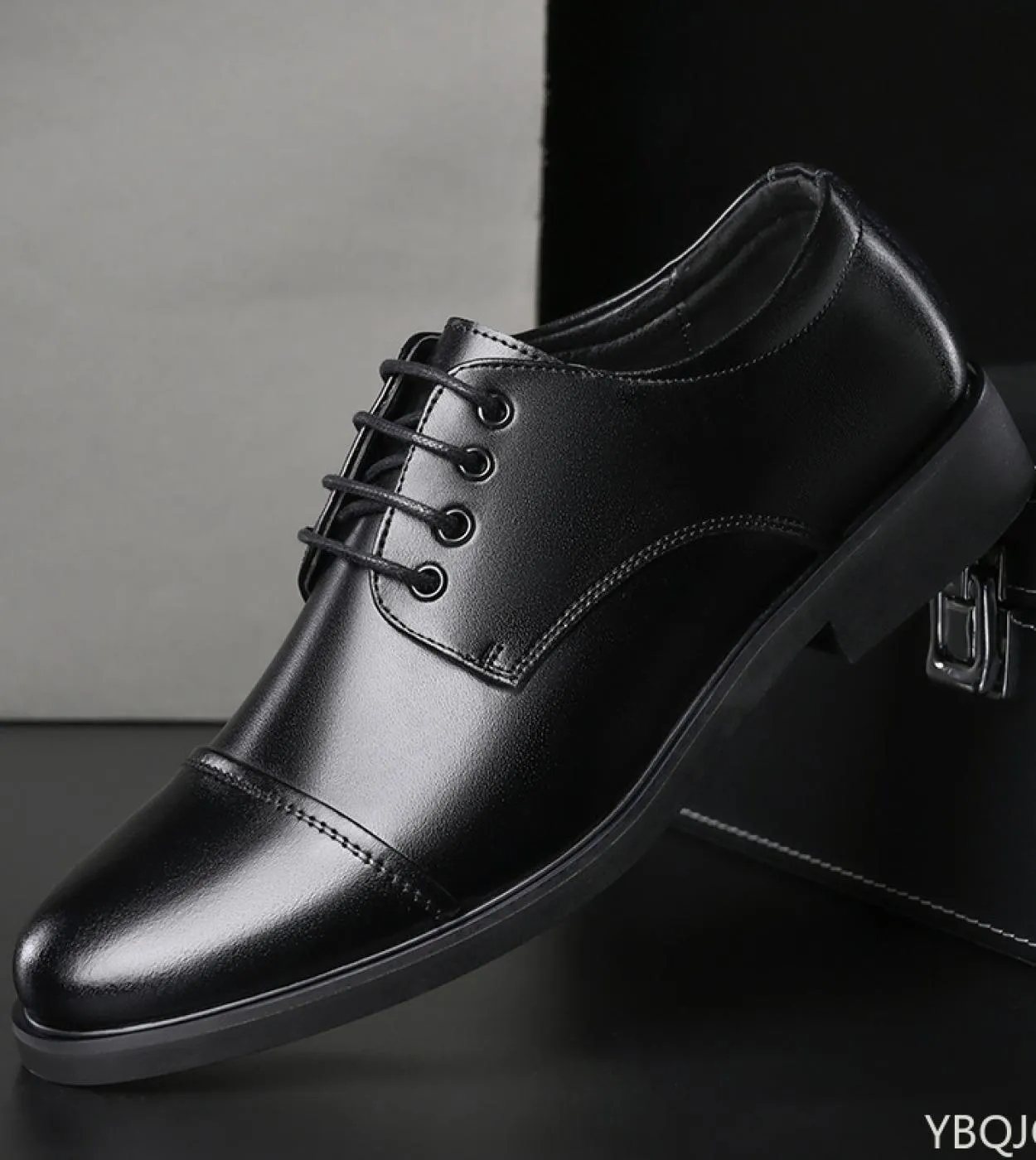 Scarpe eleganti da uomo daffari classiche Moda Scarpe da sposa formali eleganti da uomo Slip On Scarpe da ufficio in pelle per