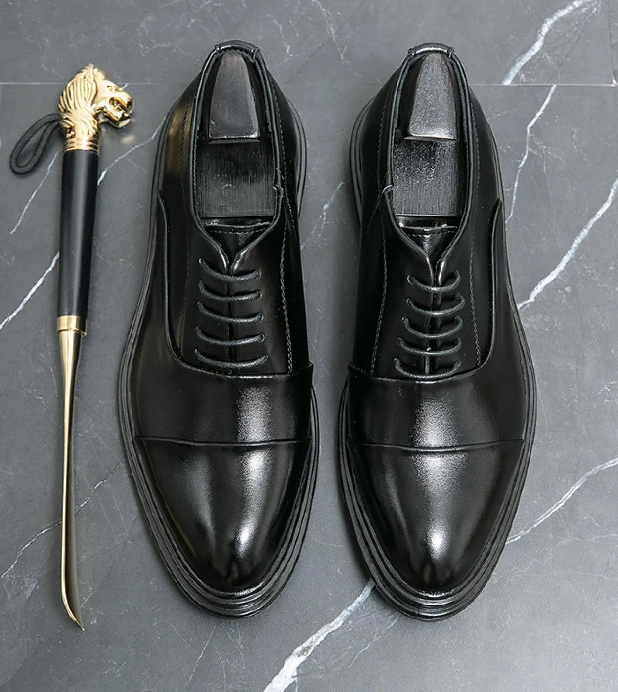 Scarpe eleganti da uomo in vera pelle da uomo britannico Scarpe eleganti da uomo Scarpe eleganti da uomo in pelle
