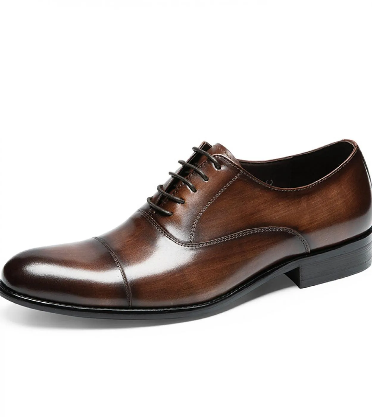 Scarpe eleganti da uomo in vera pelle Oxfords di lusso Scarpe eleganti da designer di tendenze britanniche per abiti da festa di