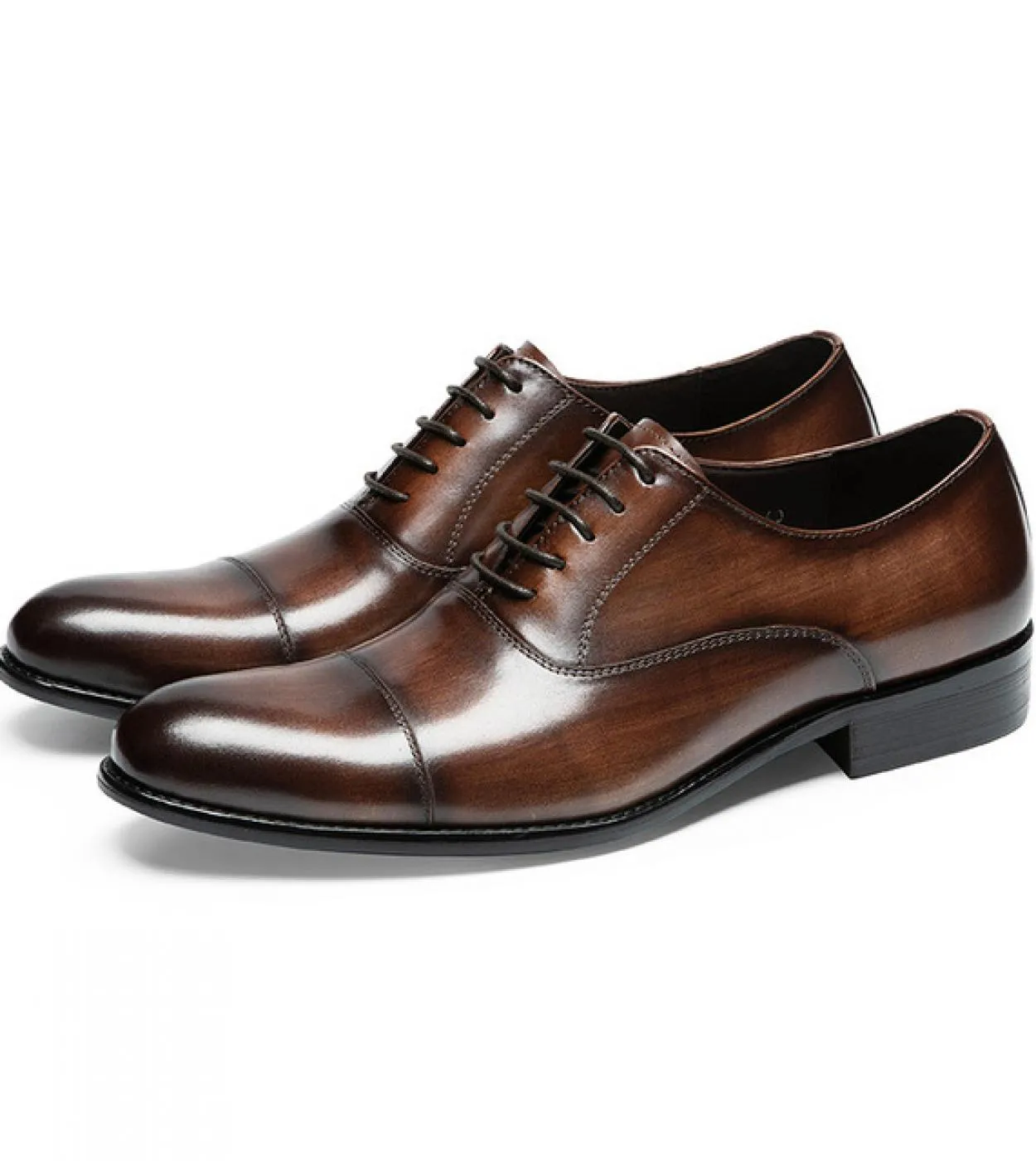 Scarpe eleganti da uomo in vera pelle Oxfords di lusso Scarpe eleganti da designer di tendenze britanniche per abiti da festa di