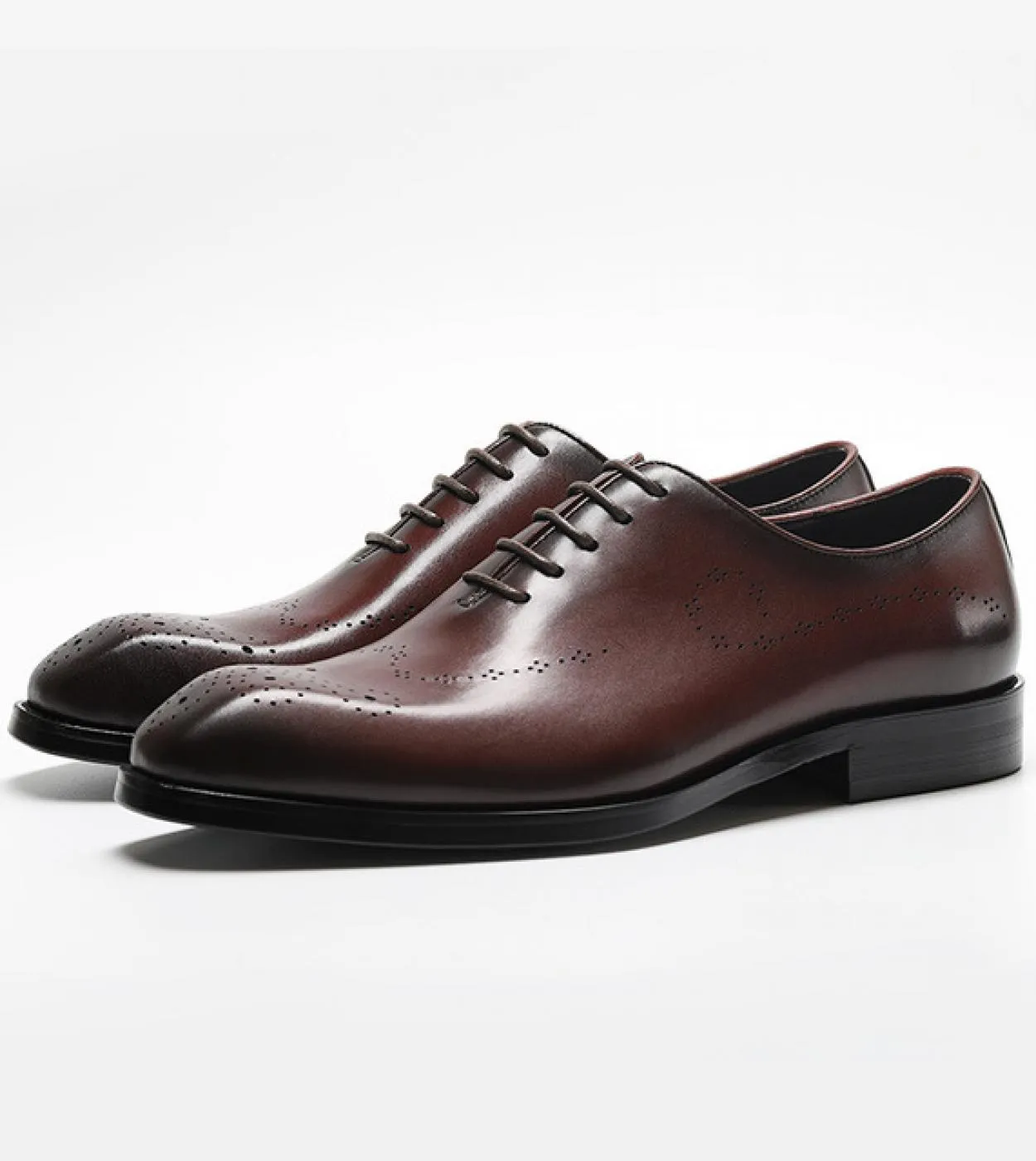Scarpe eleganti nere da uomo Suole in pelle Scarpe eleganti nere da uomo Abito da sposa di lusso