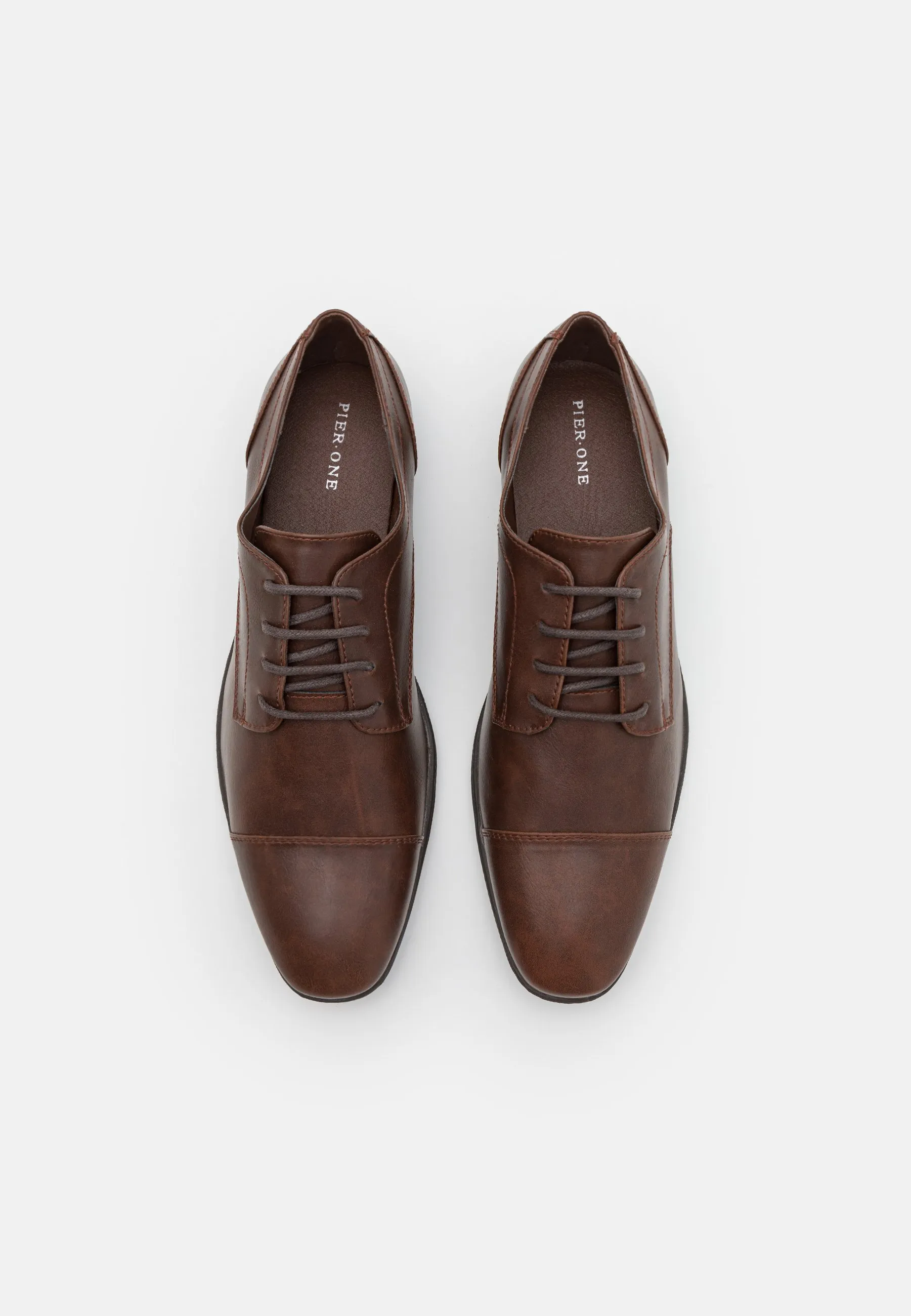 Stringate eleganti
